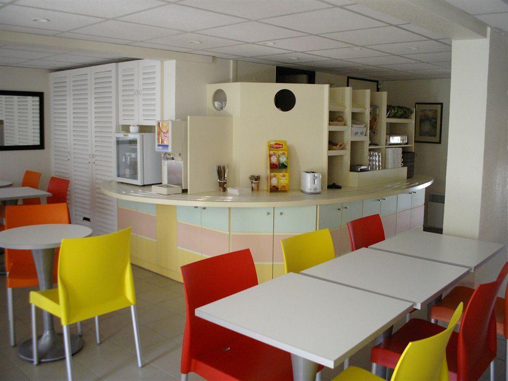 Premiere Classe Besancon Ecole Valentin Miserey-Salines Esterno foto